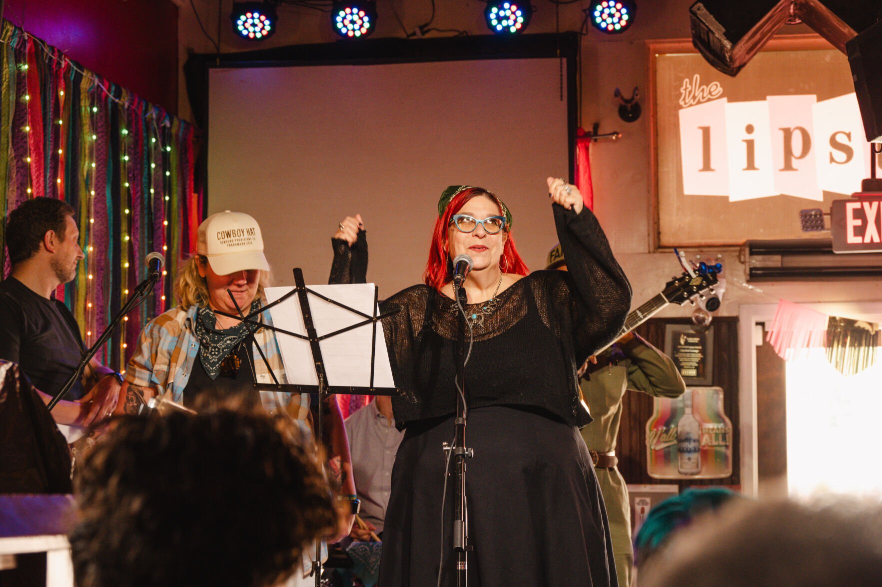 9.11.2025.QueerCountryCMA.LipstickLounge-3571.jpg